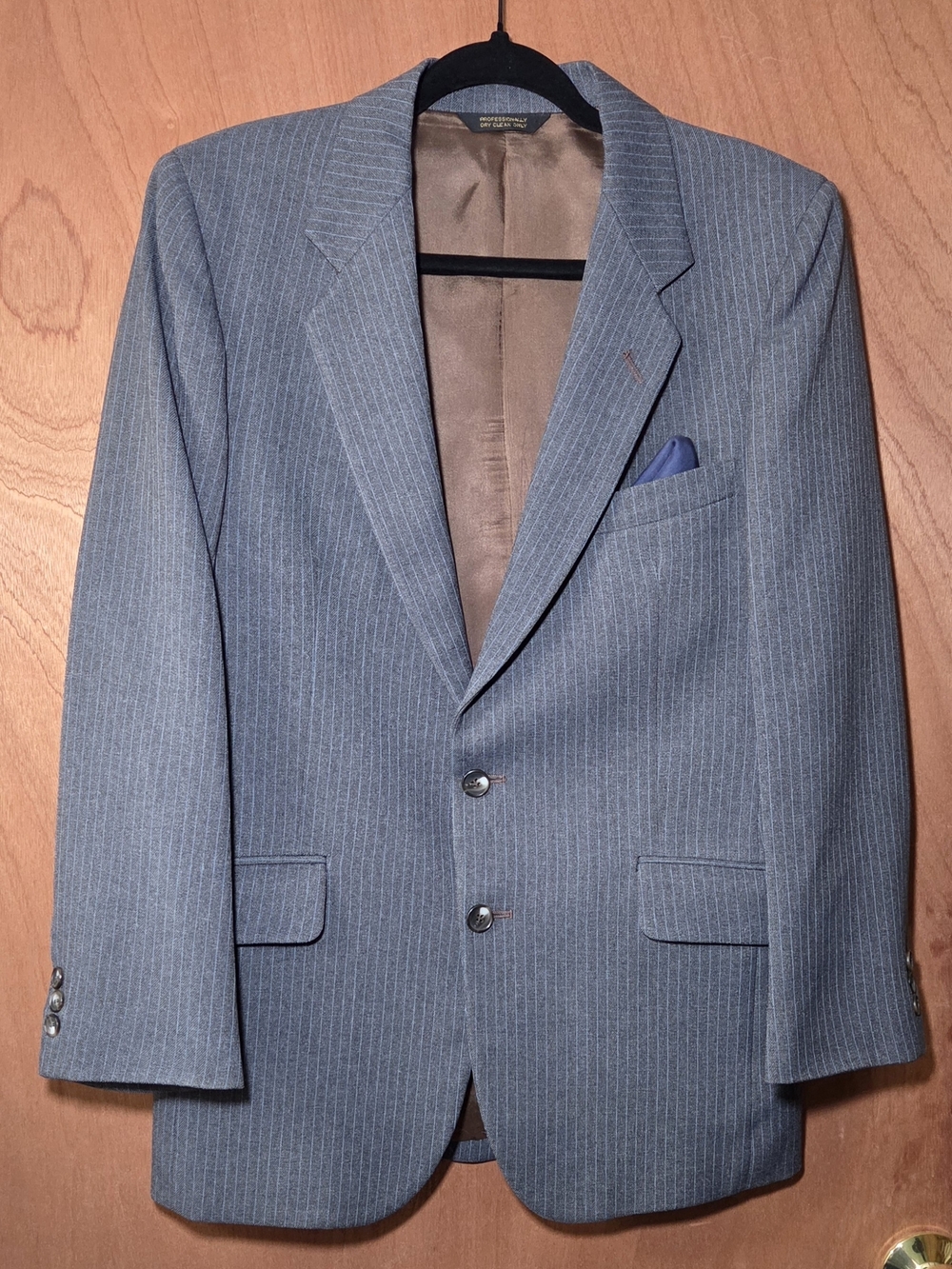 Vintage? Fioravanti New York Men's Gray Pinstripe Blazer Ptp 18"